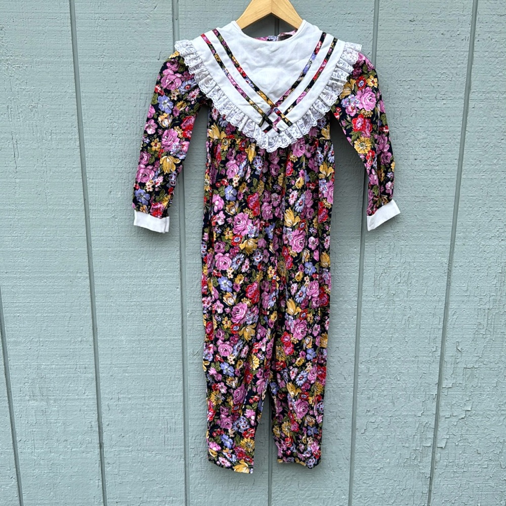 Vintage Caryn Lynn girls romper